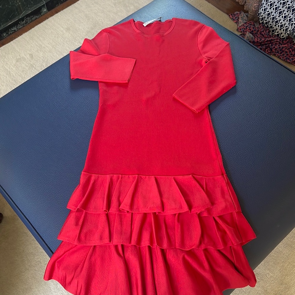 Trina Turk Red poly knit Dress/ Long Sleeved Flounce drop ruffle hem size 2